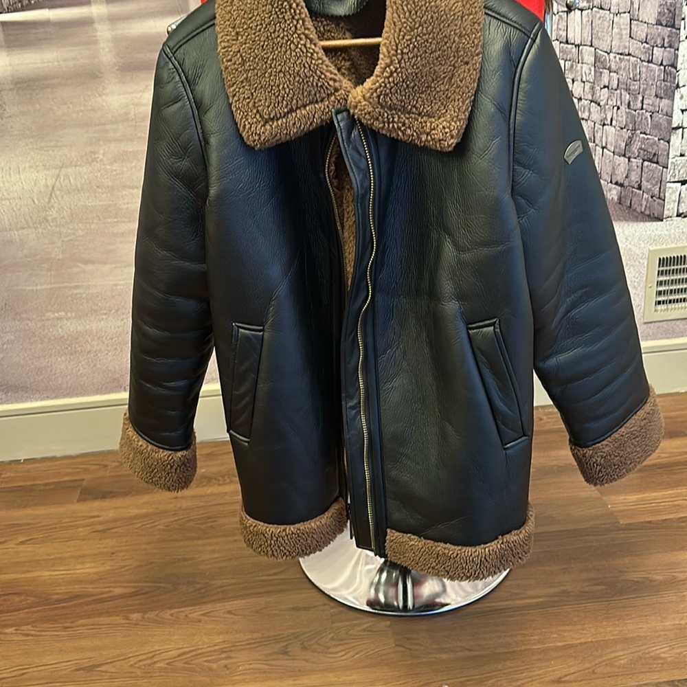 Koolaburra Black and Brown Leather Jacket with Fleece Lining